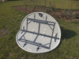 outdoor table chair