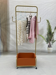 standing clothes hanger